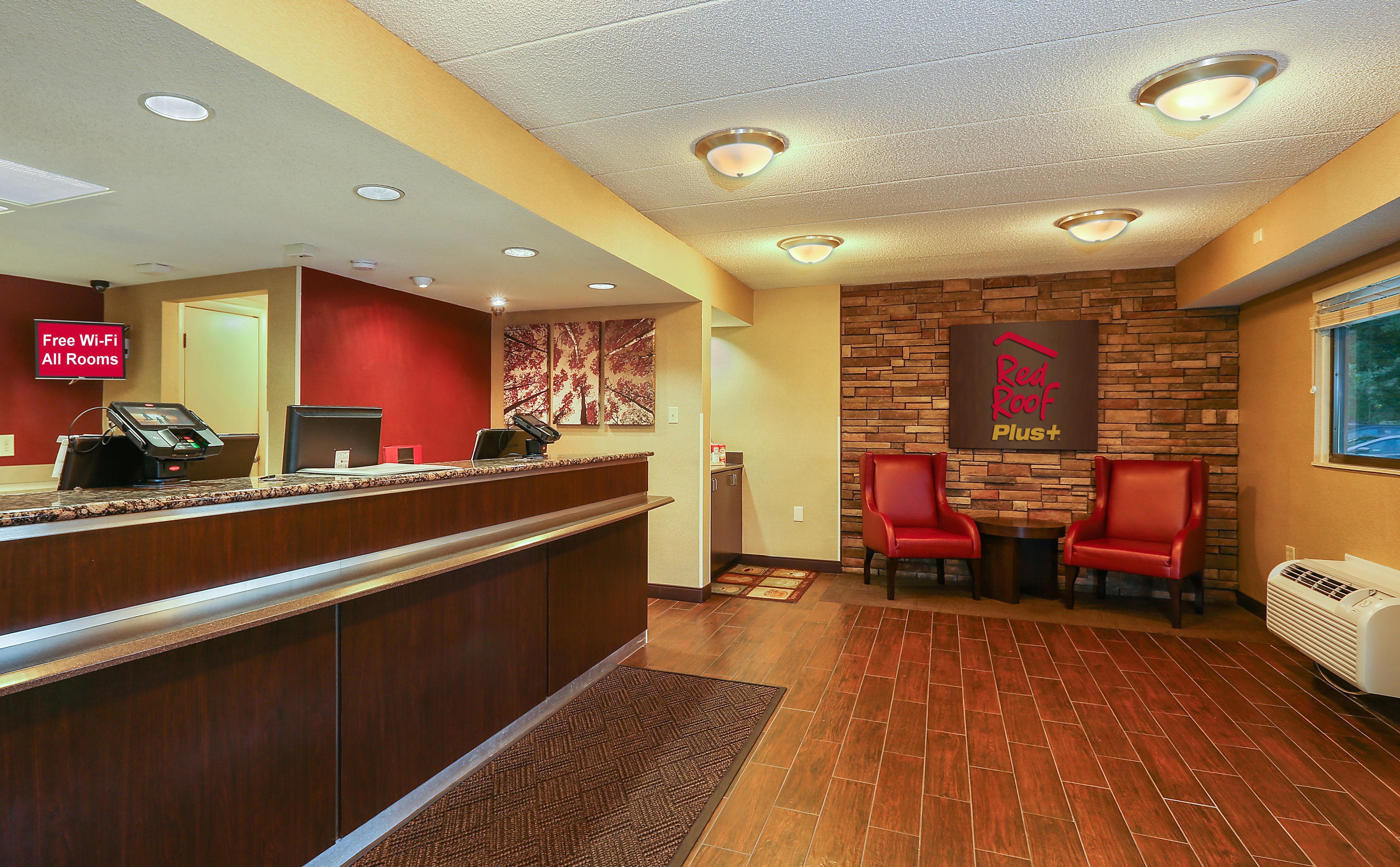 Red Roof Inn Plus+ Washington Dc - Oxon Hill Exterior photo